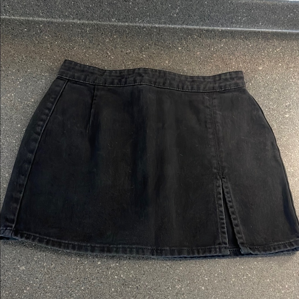Lioness Black A-Line Mini Skirt with Slit